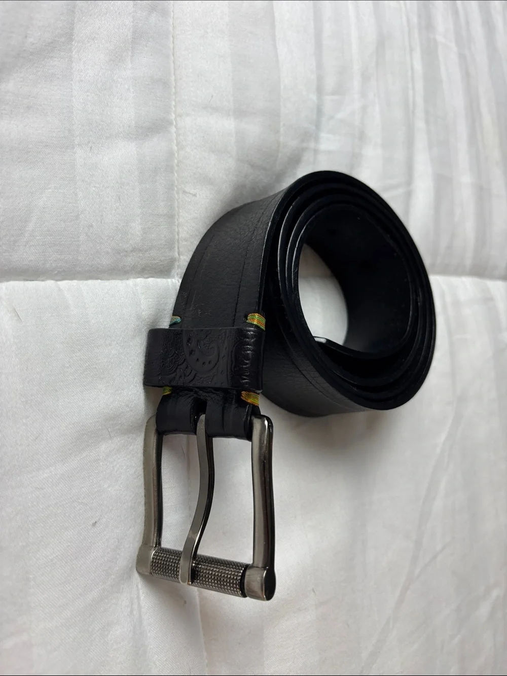 Black Leather Men's Belt with Brushed Metal Buckle